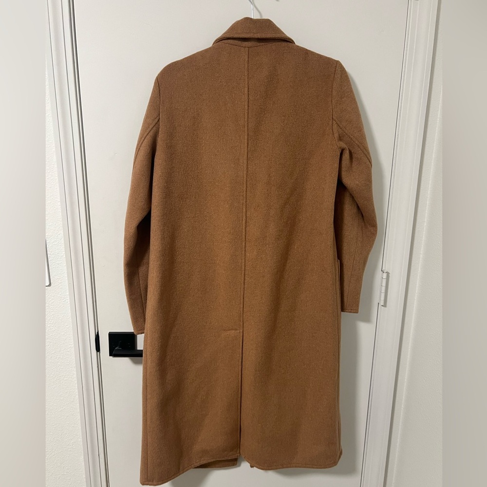 Tan coat - Picture 3 of 3